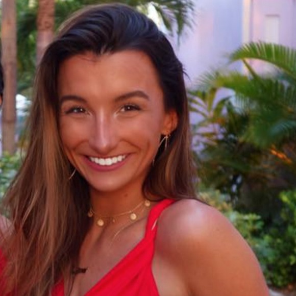 Meet your Posher, Katelyn - Picture 1 of 1